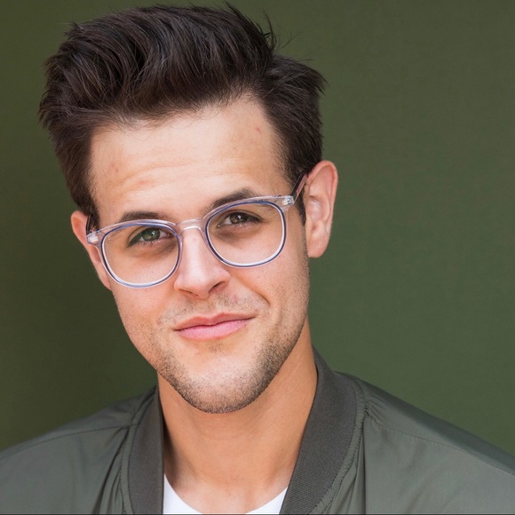 Meet your Posher, Grayson - Picture 1 of 1